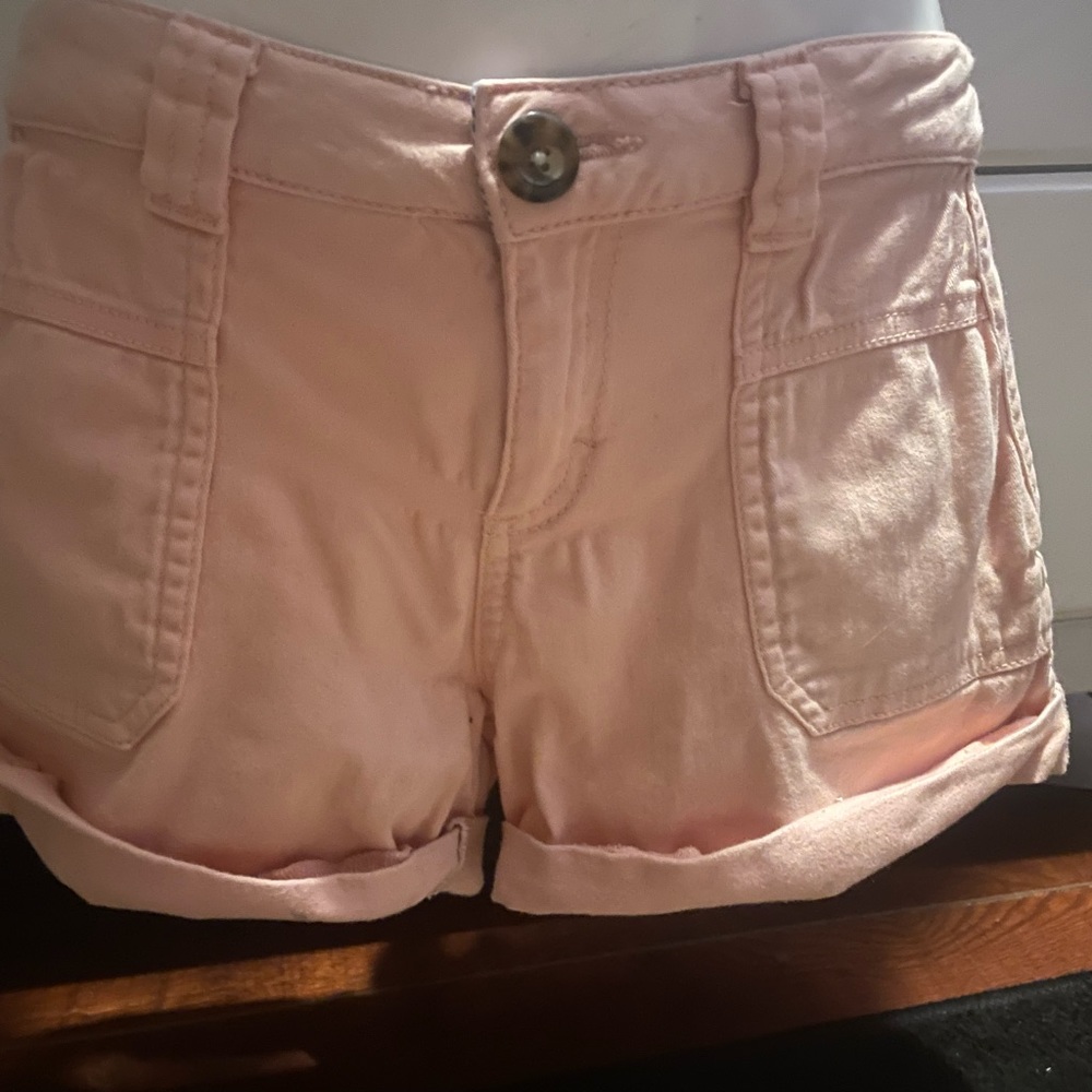 Red camel light pink shorts